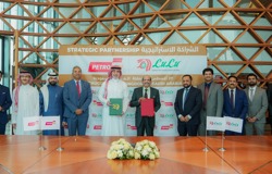 بترومين ولولو هايبرماركت توقعان مذكرة تفاهم لإطلاق 10 متاجر «سويفت من لولو» في المملكة العربية السعودية
