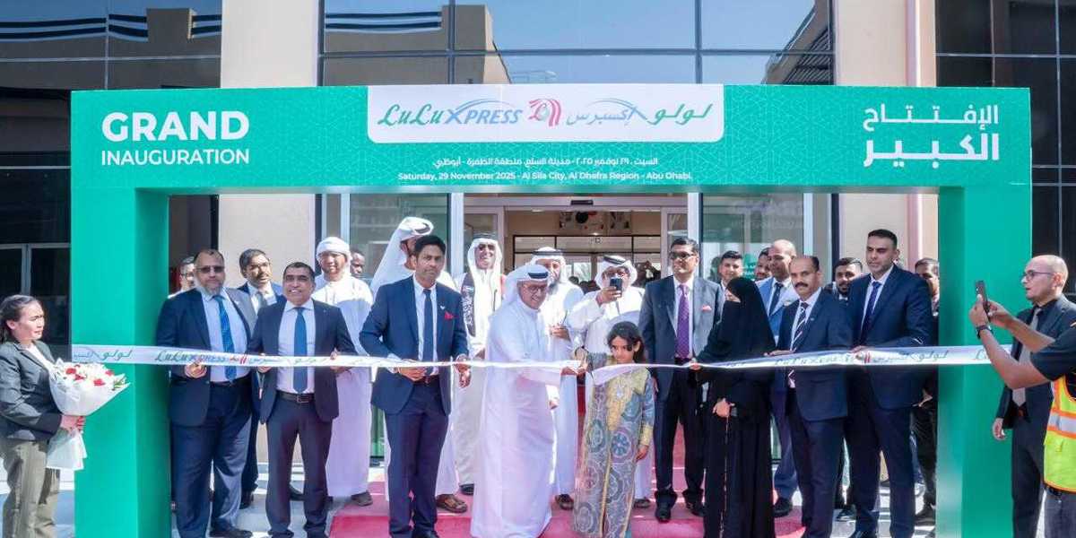 لولو تعزز حضورها في ضواحي المدينة؛ وتفتتح متجر إكسبريس جديد في السلع بالقرب من الحدود الإماراتية السعودية