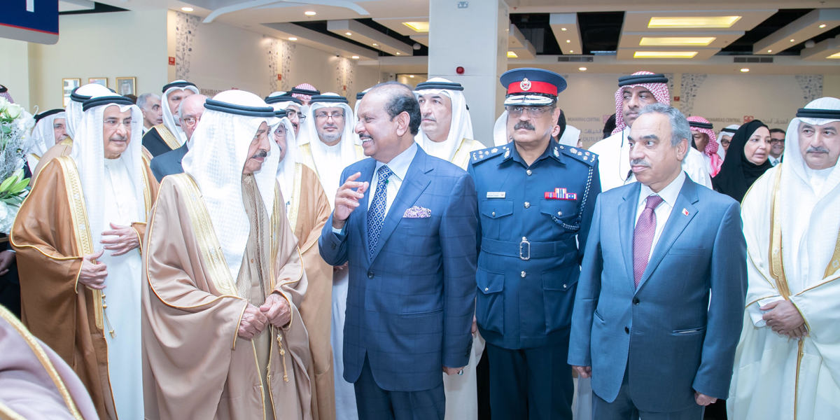 Bahrain PM officially inaugurates Muharraq Central Lulu Hypermarket